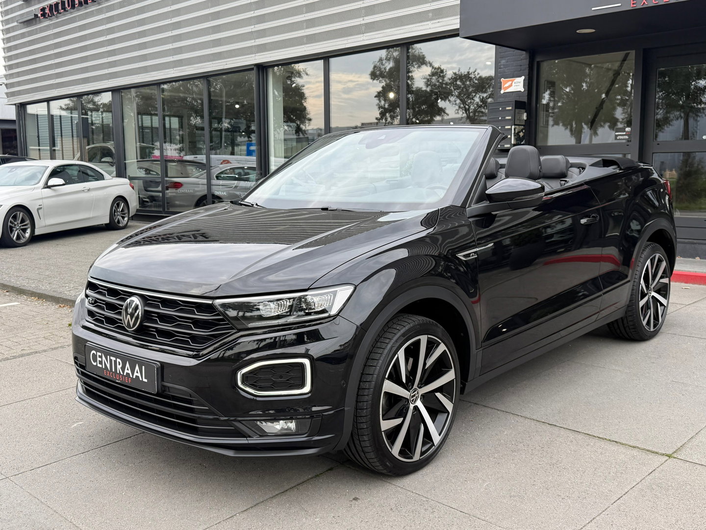 Volkswagen T-Roc Cabrio 1.5 TSI R-Line ACC|Carplay|Camera|Virtual-cockpit|150PK|DSG