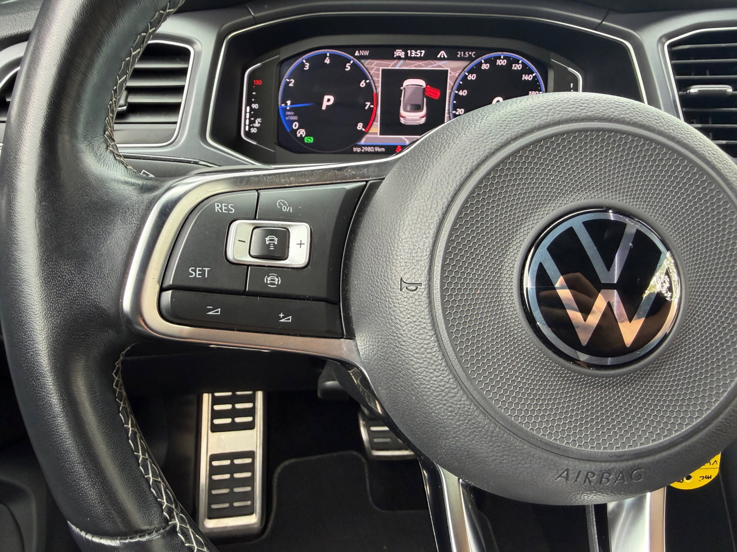 Volkswagen T-Roc Cabrio 1.5 TSI R-Line ACC|Carplay|Camera|Virtual-cockpit|150PK|DSG