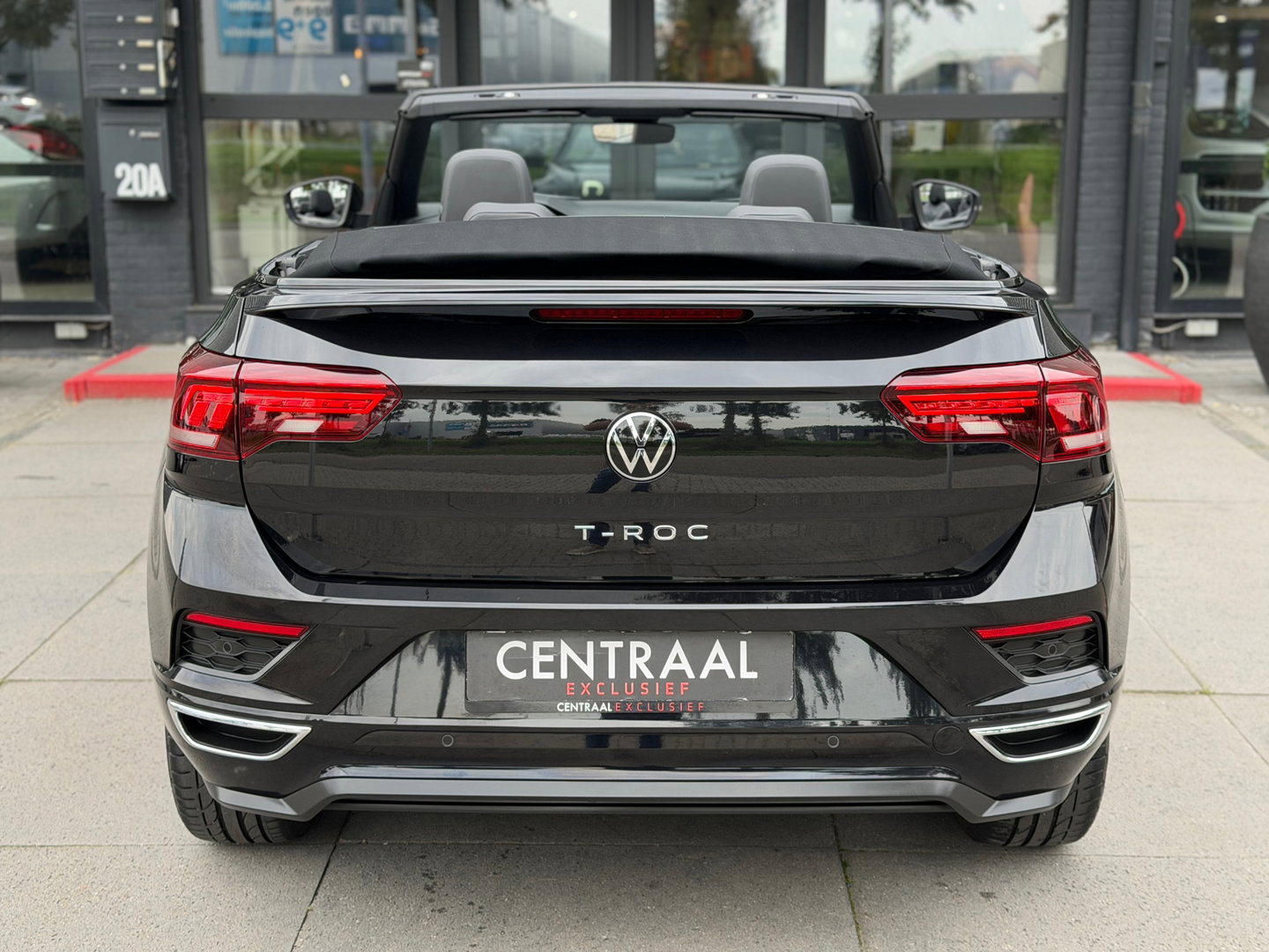 Volkswagen T-Roc Cabrio 1.5 TSI R-Line ACC|Carplay|Camera|Virtual-cockpit|150PK|DSG