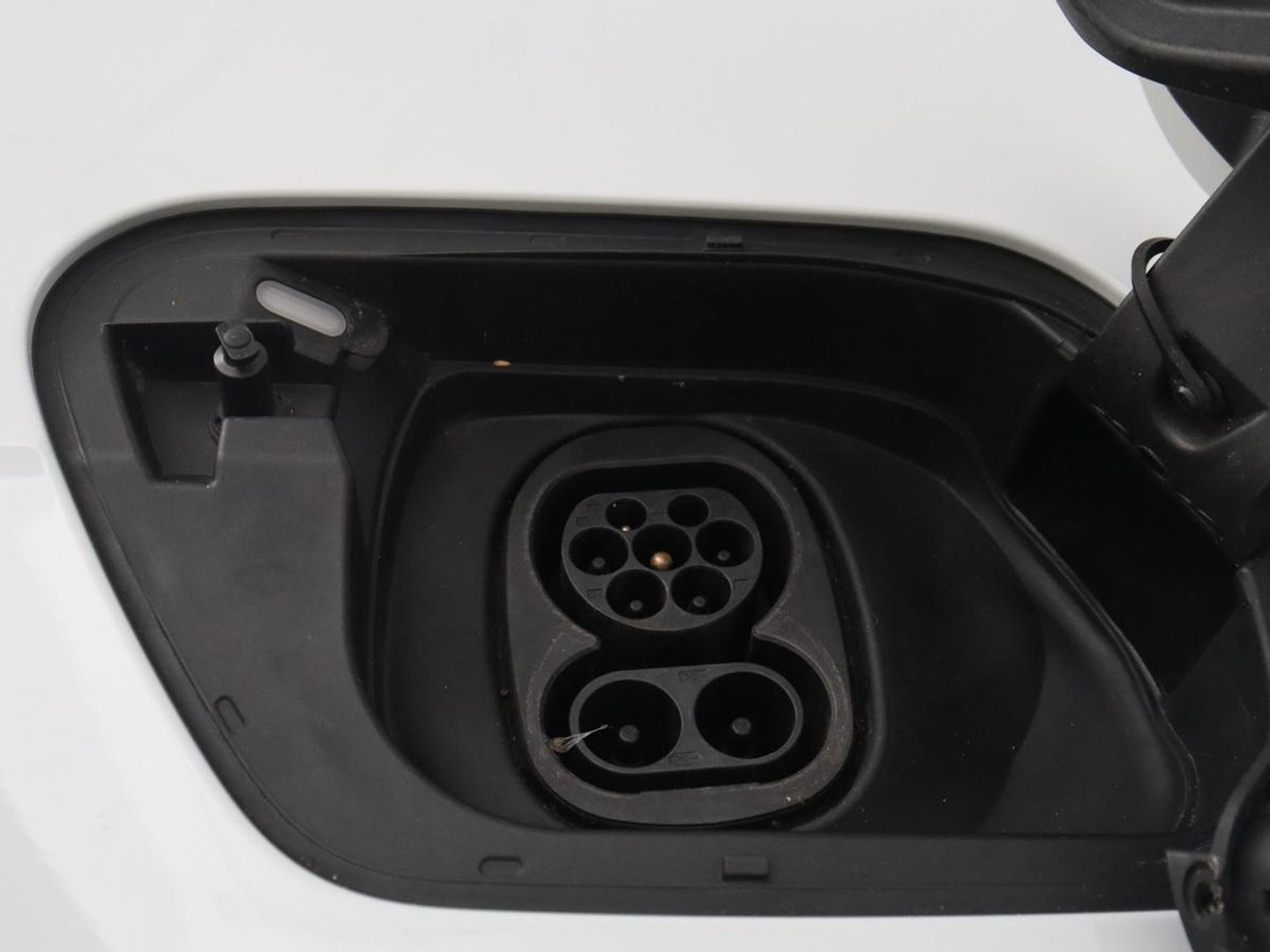 Volkswagen ID.3 Life 58 kWh | SOH 93.6% | Adaptive cruise | Stuur/stoel verwarming | Sfeerverlichting | Park assist | Carplay |
