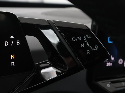 Volkswagen ID.3 Life 58 kWh | SOH 93.6% | Adaptive cruise | Stuur/stoel verwarming | Sfeerverlichting | Park assist | Carplay |