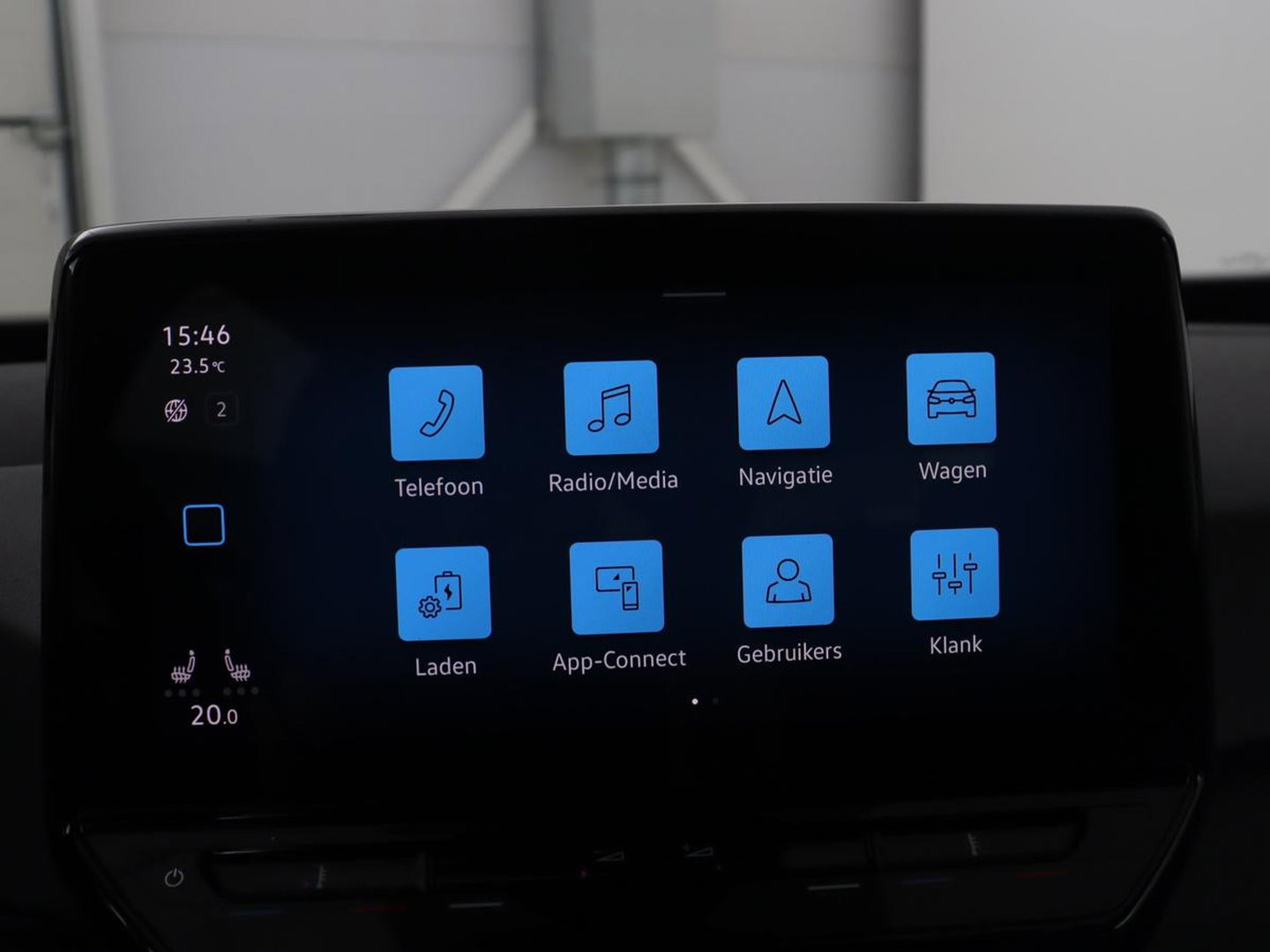 Volkswagen ID.3 Life 58 kWh | SOH 93.6% | Adaptive cruise | Stuur/stoel verwarming | Sfeerverlichting | Park assist | Carplay |