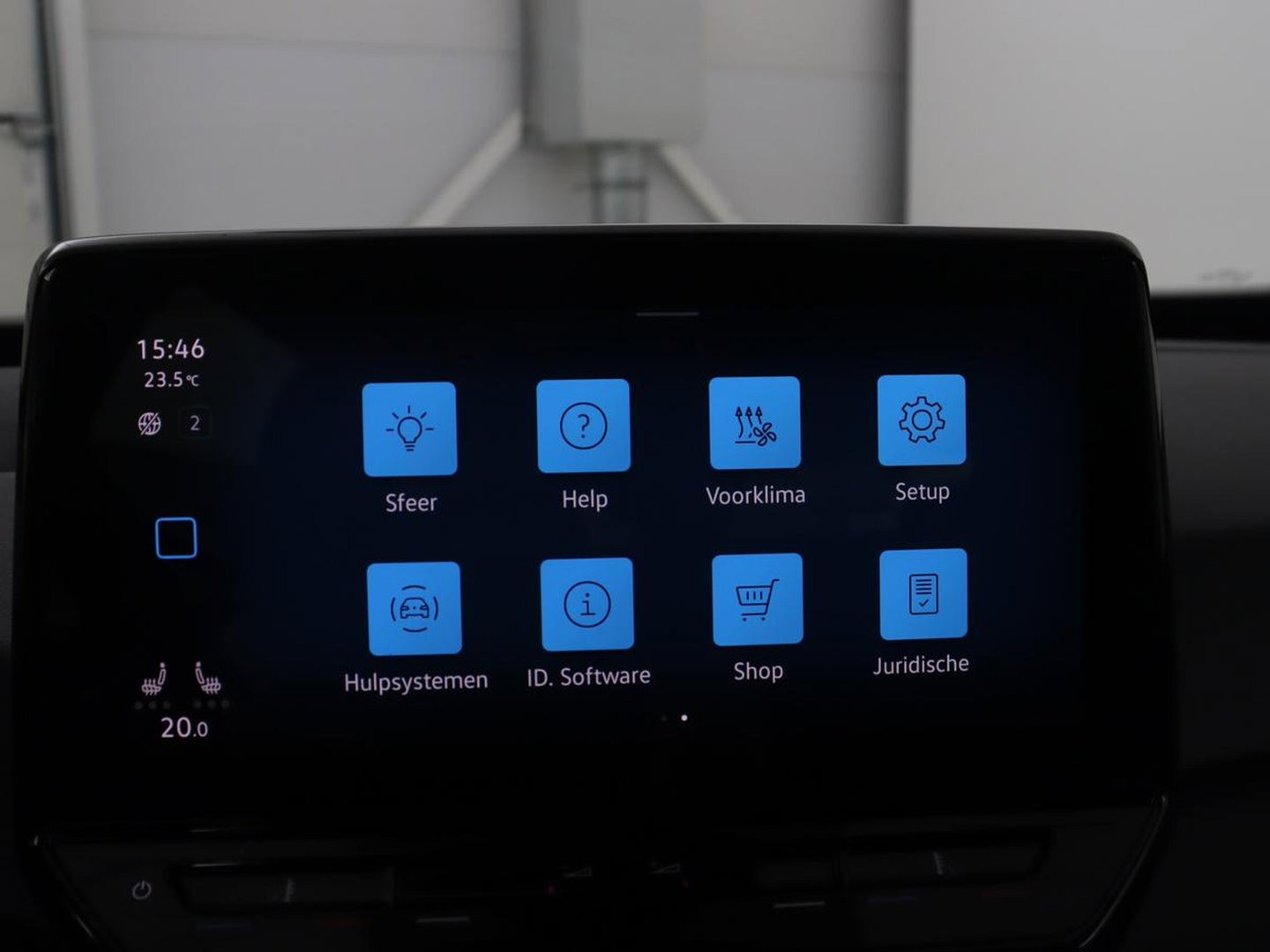 Volkswagen ID.3 Life 58 kWh | SOH 93.6% | Adaptive cruise | Stuur/stoel verwarming | Sfeerverlichting | Park assist | Carplay |