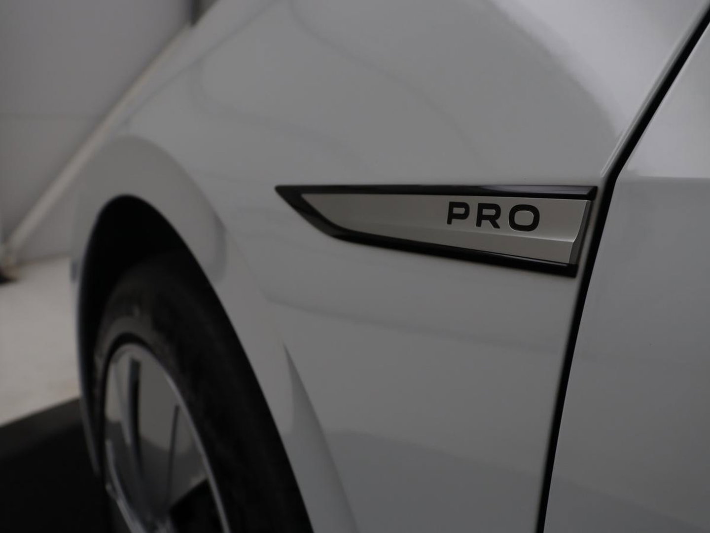Volkswagen ID.3 Life 58 kWh | SOH 93.6% | Adaptive cruise | Stuur/stoel verwarming | Sfeerverlichting | Park assist | Carplay |