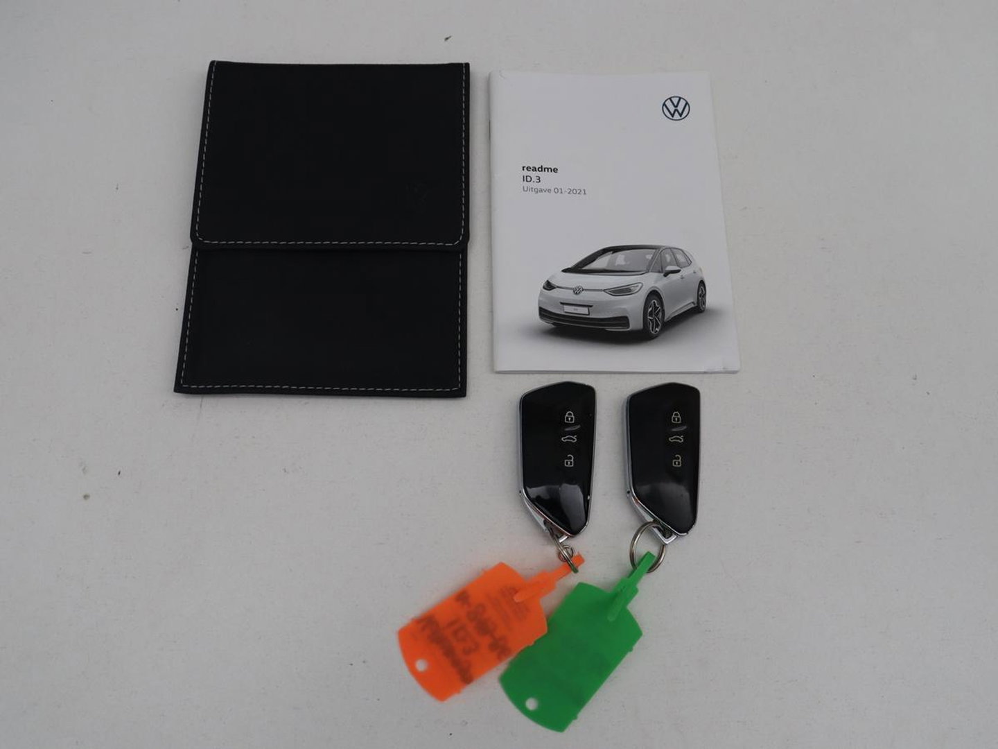 Volkswagen ID.3 Life 58 kWh | SOH 93.6% | Adaptive cruise | Stuur/stoel verwarming | Sfeerverlichting | Park assist | Carplay |