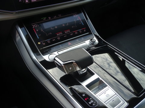 Audi Q7 60 TFSI e 456PK Competition / Bose / 22'' / LED / 360°