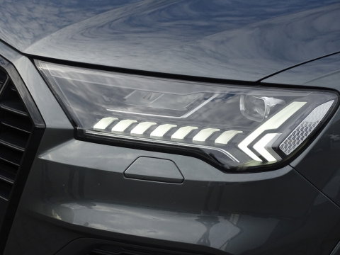 Audi Q7 60 TFSI e 456PK Competition / Bose / 22'' / LED / 360°