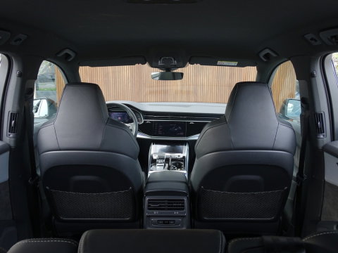 Audi Q7 60 TFSI e 456PK Competition / Bose / 22'' / LED / 360°