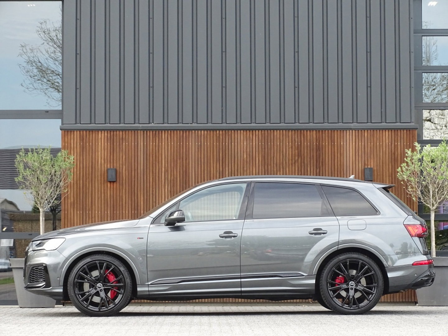 Audi Q7 60 TFSI e 456PK Competition / Bose / 22'' / LED / 360°