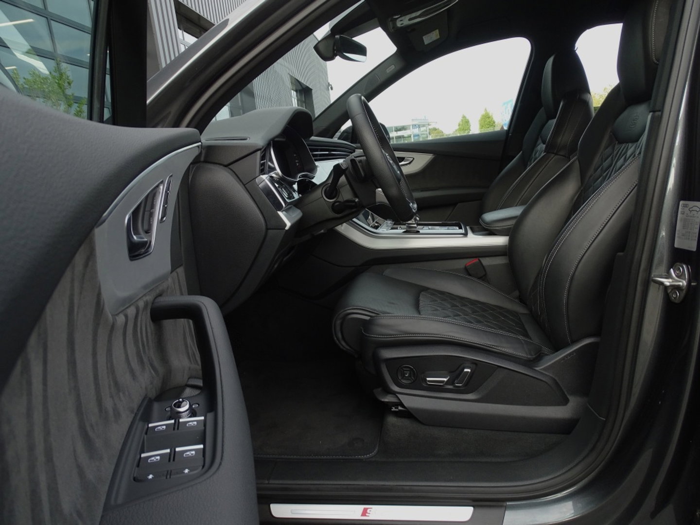 Audi Q7 60 TFSI e 456PK Competition / Bose / 22'' / LED / 360°