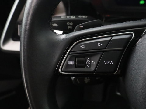 Audi A3 Sportback 30 TFSI Pro Line | Adaptive cruise | Camera | Carplay | Climate control | DAB | Virtual dashboard |