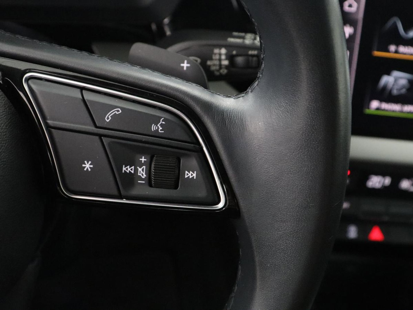 Audi A3 Sportback 30 TFSI Pro Line | Adaptive cruise | Camera | Carplay | Climate control | DAB | Virtual dashboard |