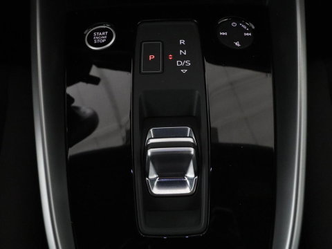 Audi A3 Sportback 30 TFSI Pro Line | Adaptive cruise | Camera | Carplay | Climate control | DAB | Virtual dashboard |