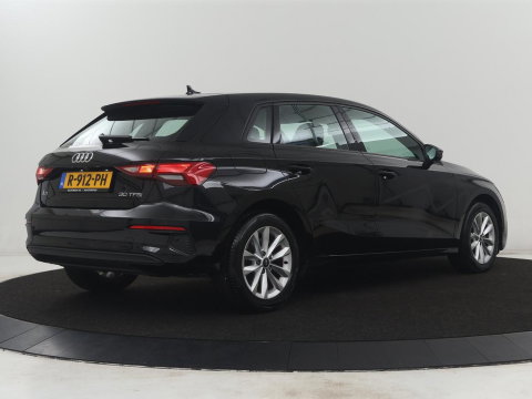 Audi A3 Sportback 30 TFSI Pro Line | Adaptive cruise | Camera | Carplay | Climate control | DAB | Virtual dashboard |