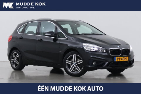BMW 2 Serie Active Tourer 220i Centennial High Executive | Trekhaak | Head-Up | Keyless | Stoel+Stuurverwarming | Parkeerassistent | Leder | LED