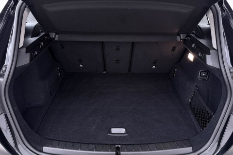 BMW 2 Serie Active Tourer 220i Centennial High Executive | Trekhaak | Head-Up | Keyless | Stoel+Stuurverwarming | Parkeerassistent | Leder | LED