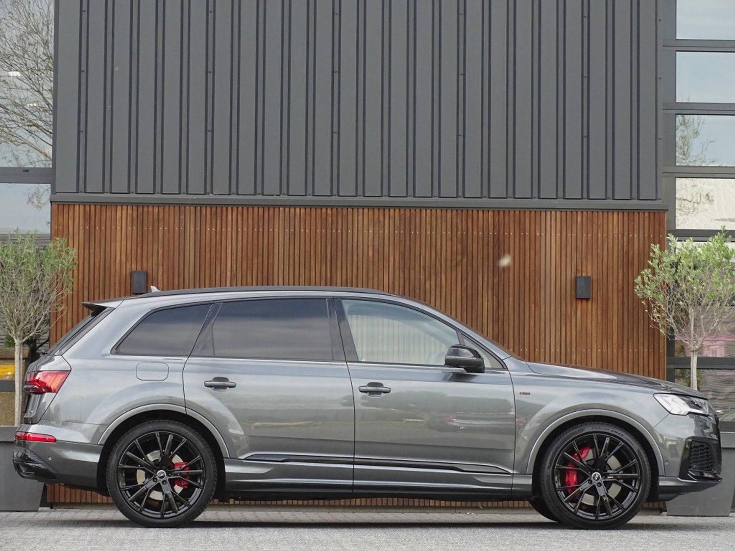 Audi Q7 60 TFSI e 456PK Competition / Bose / 22'' / LED / 360°