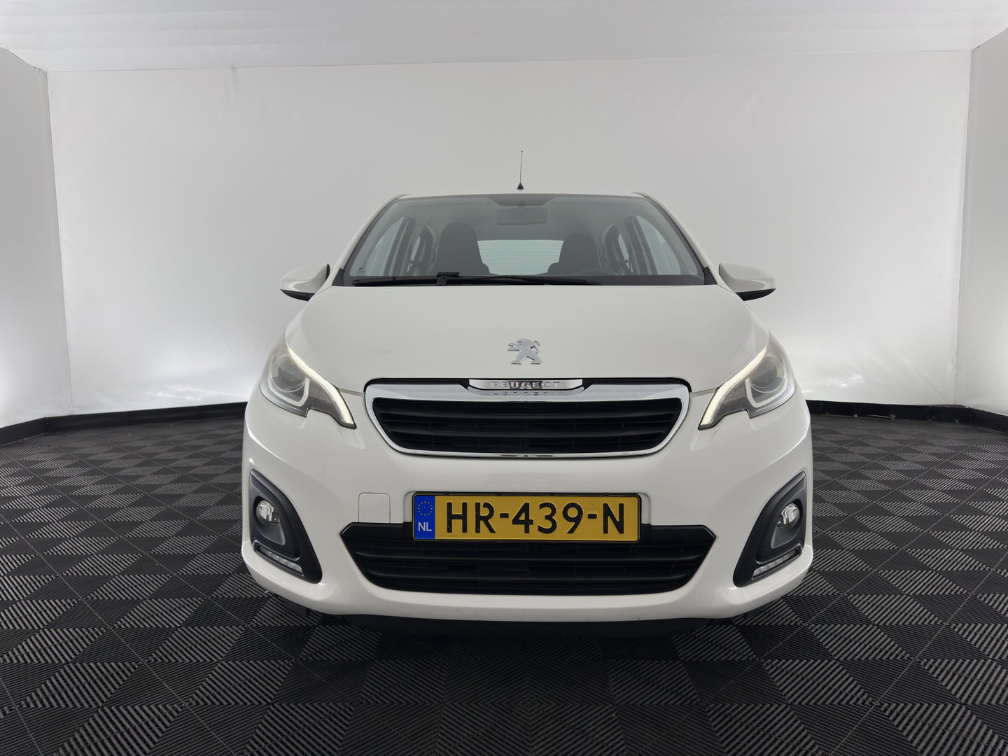 Peugeot 108 1.0 e-VTi Blue Lease *AIRCO | CRUISE | COMFORT-SEATS*