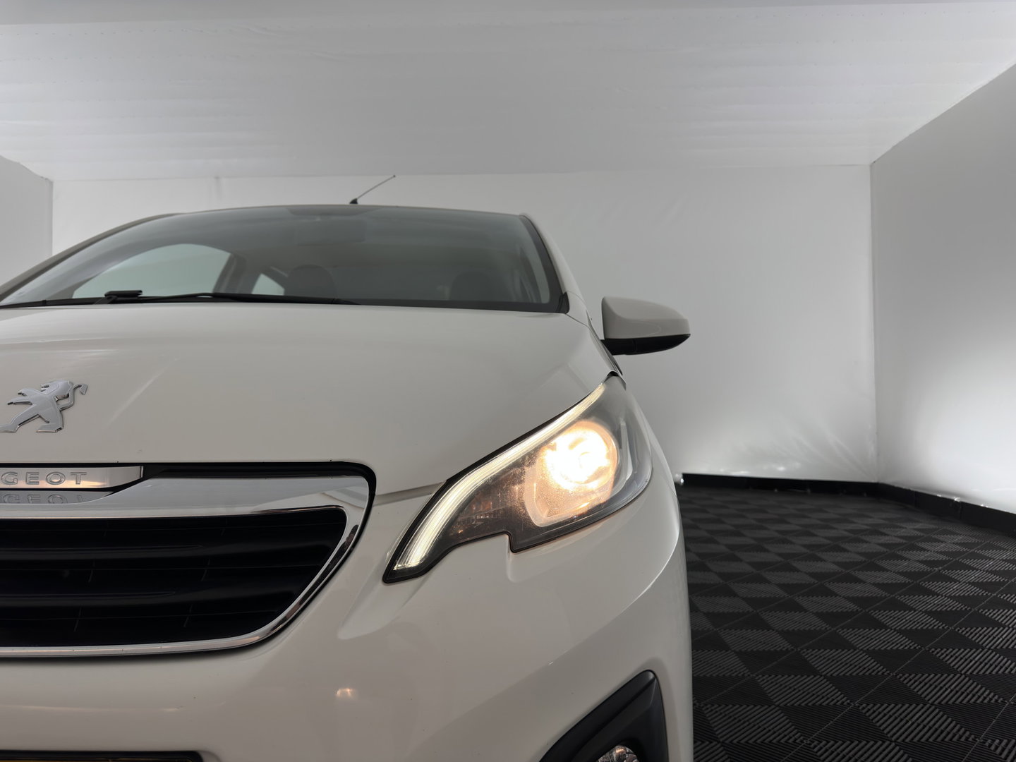 Peugeot 108 1.0 e-VTi Blue Lease *AIRCO | CRUISE | COMFORT-SEATS*