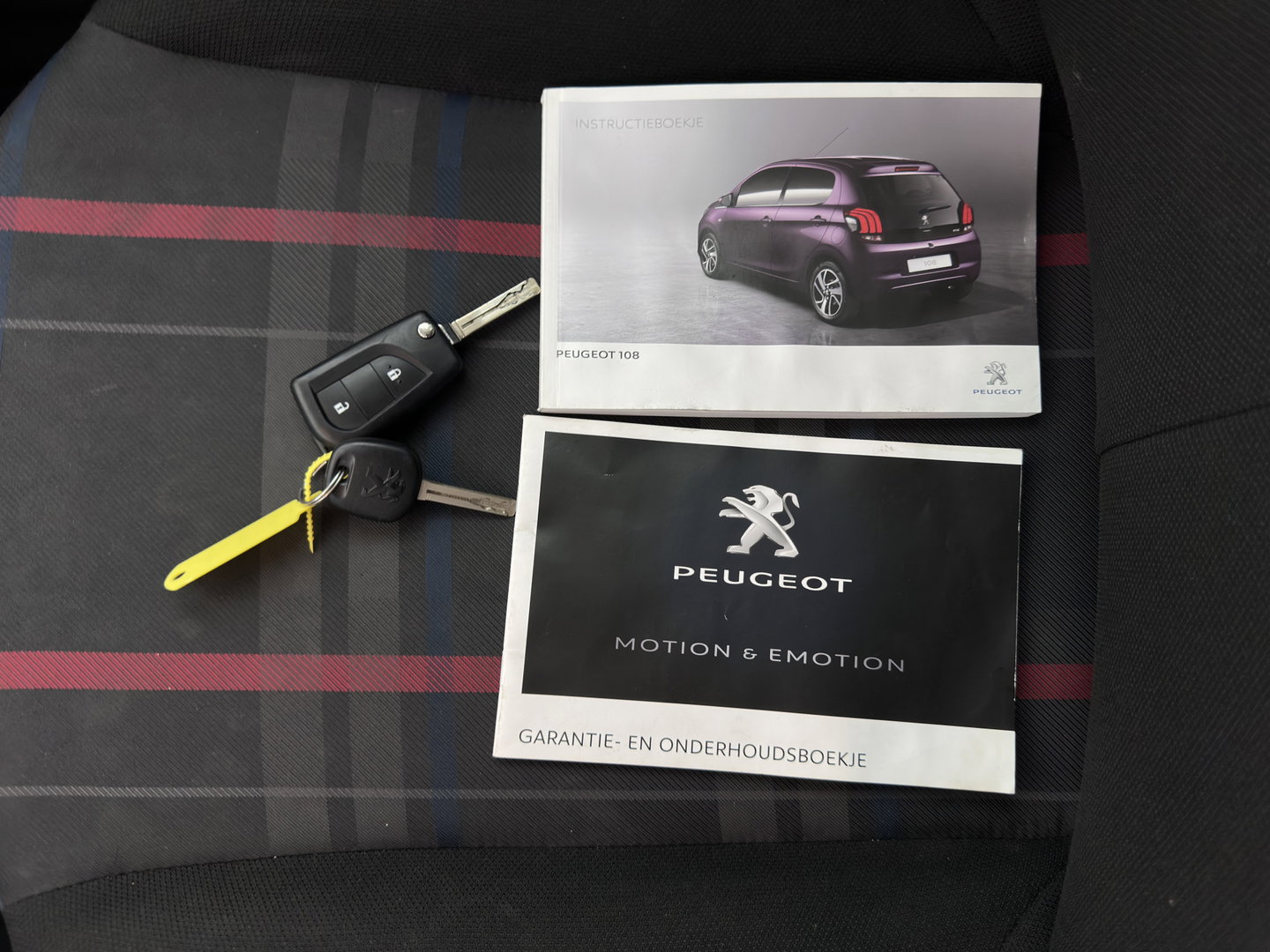Peugeot 108 1.0 e-VTi Blue Lease *AIRCO | CRUISE | COMFORT-SEATS*