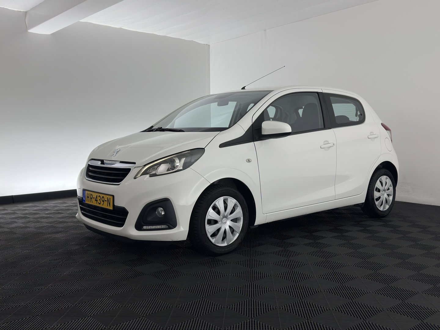 Peugeot 108 1.0 e-VTi Blue Lease *AIRCO | CRUISE | COMFORT-SEATS*