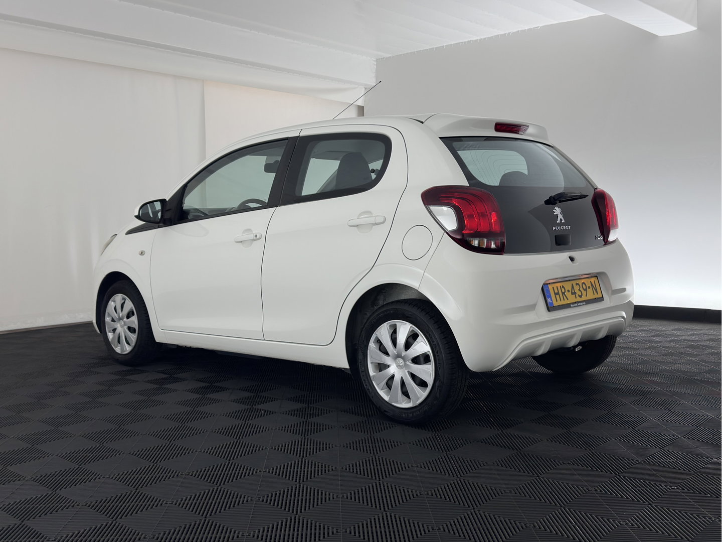 Peugeot 108 1.0 e-VTi Blue Lease *AIRCO | CRUISE | COMFORT-SEATS*