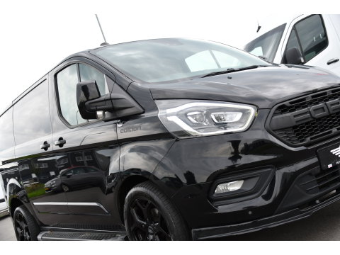 Ford Transit Custom 280 2.0 TDCI L1H1 Black Edition Camera, Cruise, Carplay, 170pk, Automaat, Stoelverwarming, Trekhaak, Multimedia, Xenon, Uniek!