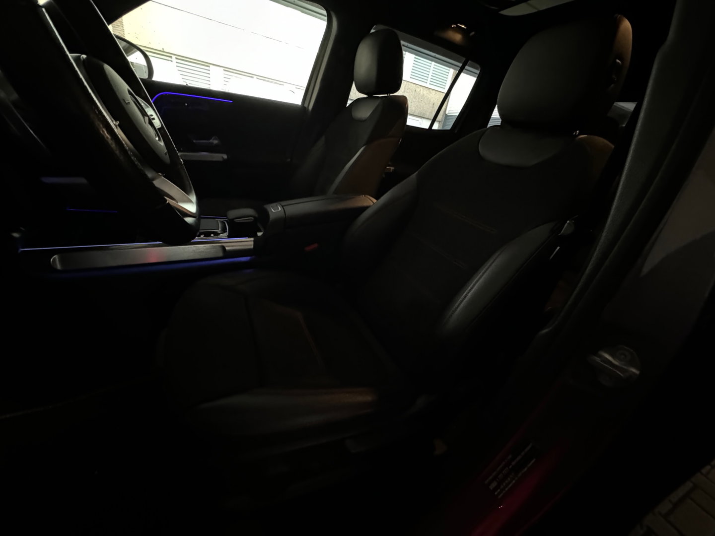Mercedes-Benz GLB 250 AMG 4MATIC Pano|Sfeer|360 Camera|Stoelverwarming