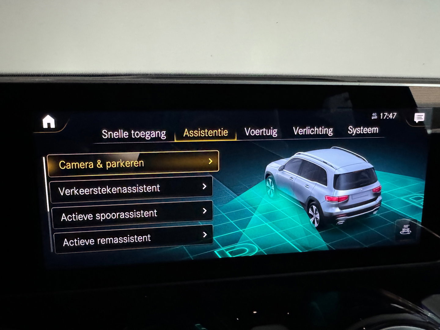 Mercedes-Benz GLB 250 AMG 4MATIC Pano|Sfeer|360 Camera|Stoelverwarming