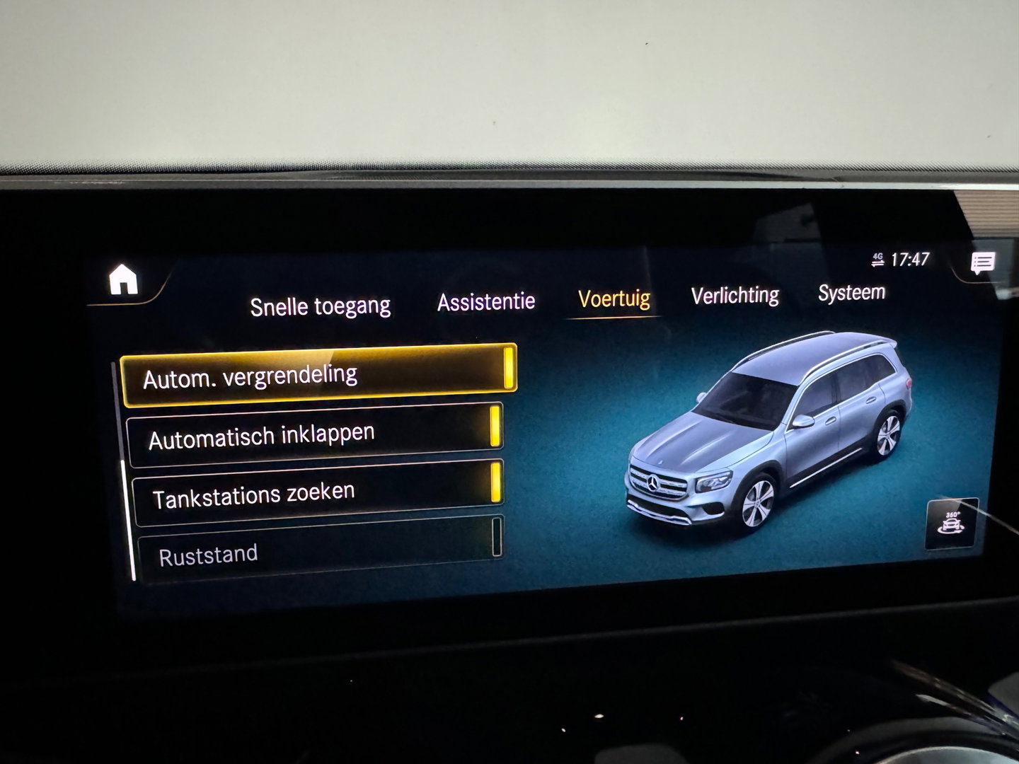 Mercedes-Benz GLB 250 AMG 4MATIC Pano|Sfeer|360 Camera|Stoelverwarming