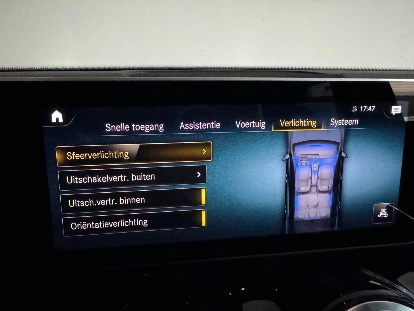Mercedes-Benz GLB 250 AMG 4MATIC Pano|Sfeer|360 Camera|Stoelverwarming