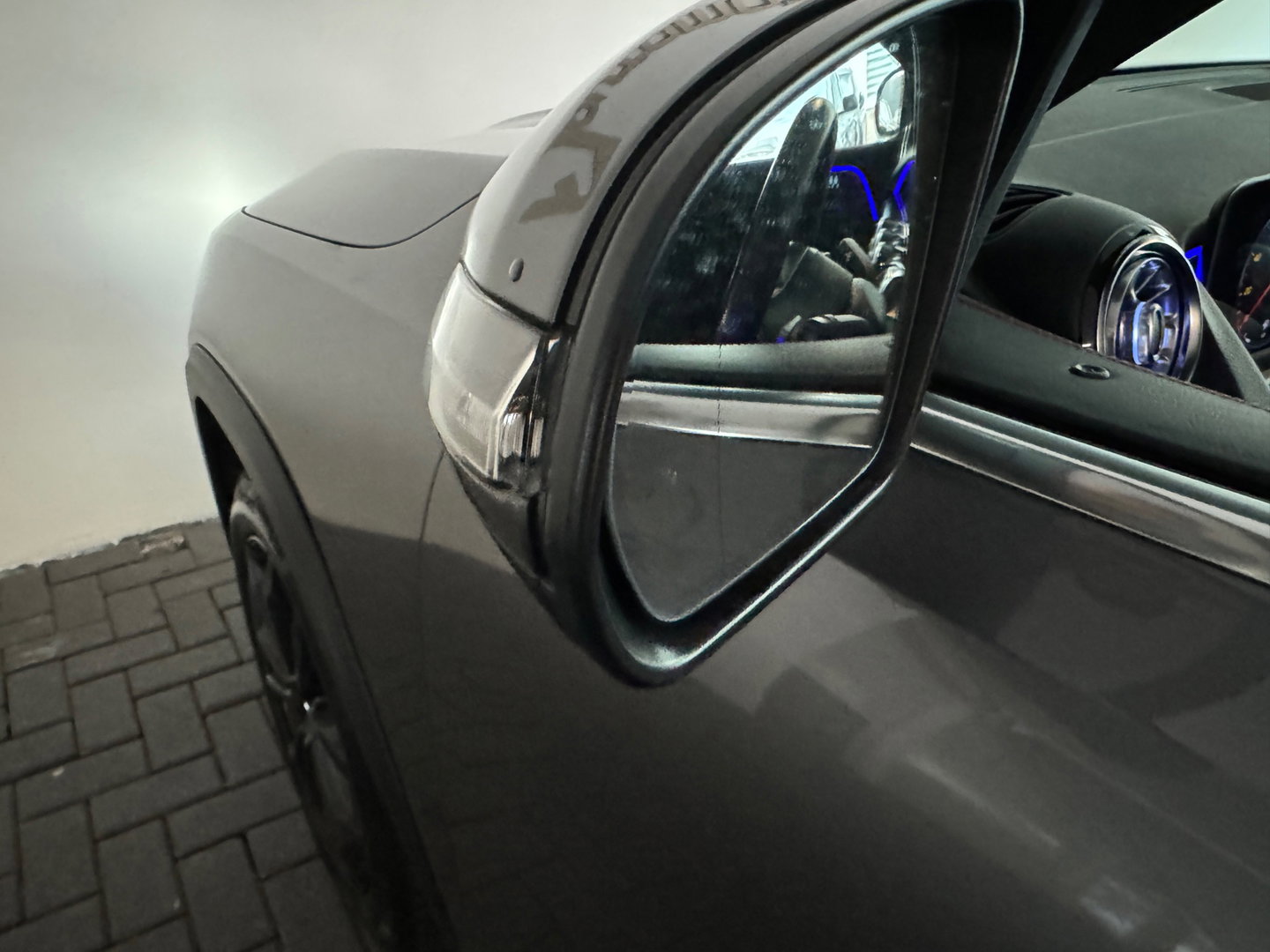 Mercedes-Benz GLB 250 AMG 4MATIC Pano|Sfeer|360 Camera|Stoelverwarming