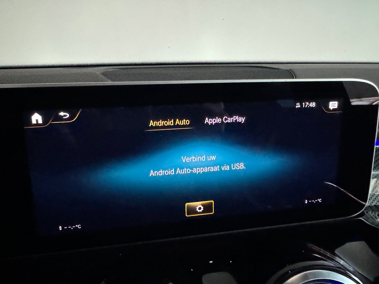 Mercedes-Benz GLB 250 AMG 4MATIC Pano|Sfeer|360 Camera|Stoelverwarming