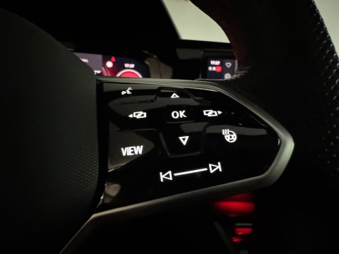 Volkswagen Golf 2.0 TSI GTI Clubsport Pano|H/K|Nürburg|Keyless|ACC