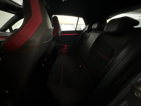 Volkswagen Golf 2.0 TSI GTI Clubsport Pano|H/K|Nürburg|Keyless|ACC