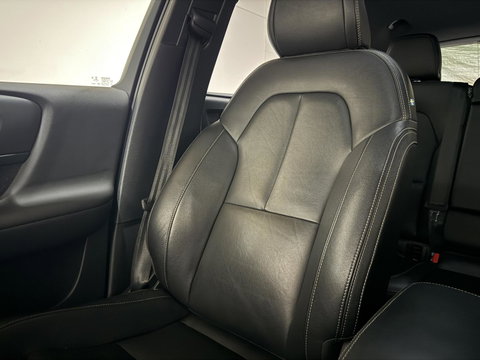 Volvo XC40 2.0 T4 R-Design Pano Leer Autopilot Camera Trekh. NAP