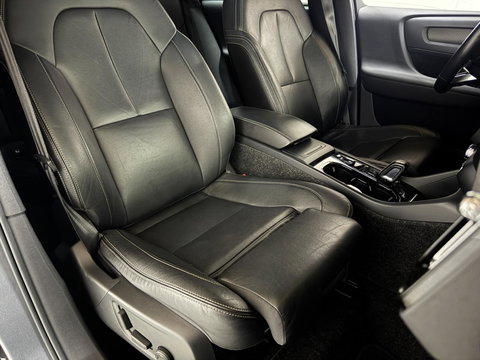 Volvo XC40 2.0 T4 R-Design Pano Leer Autopilot Camera Trekh. NAP