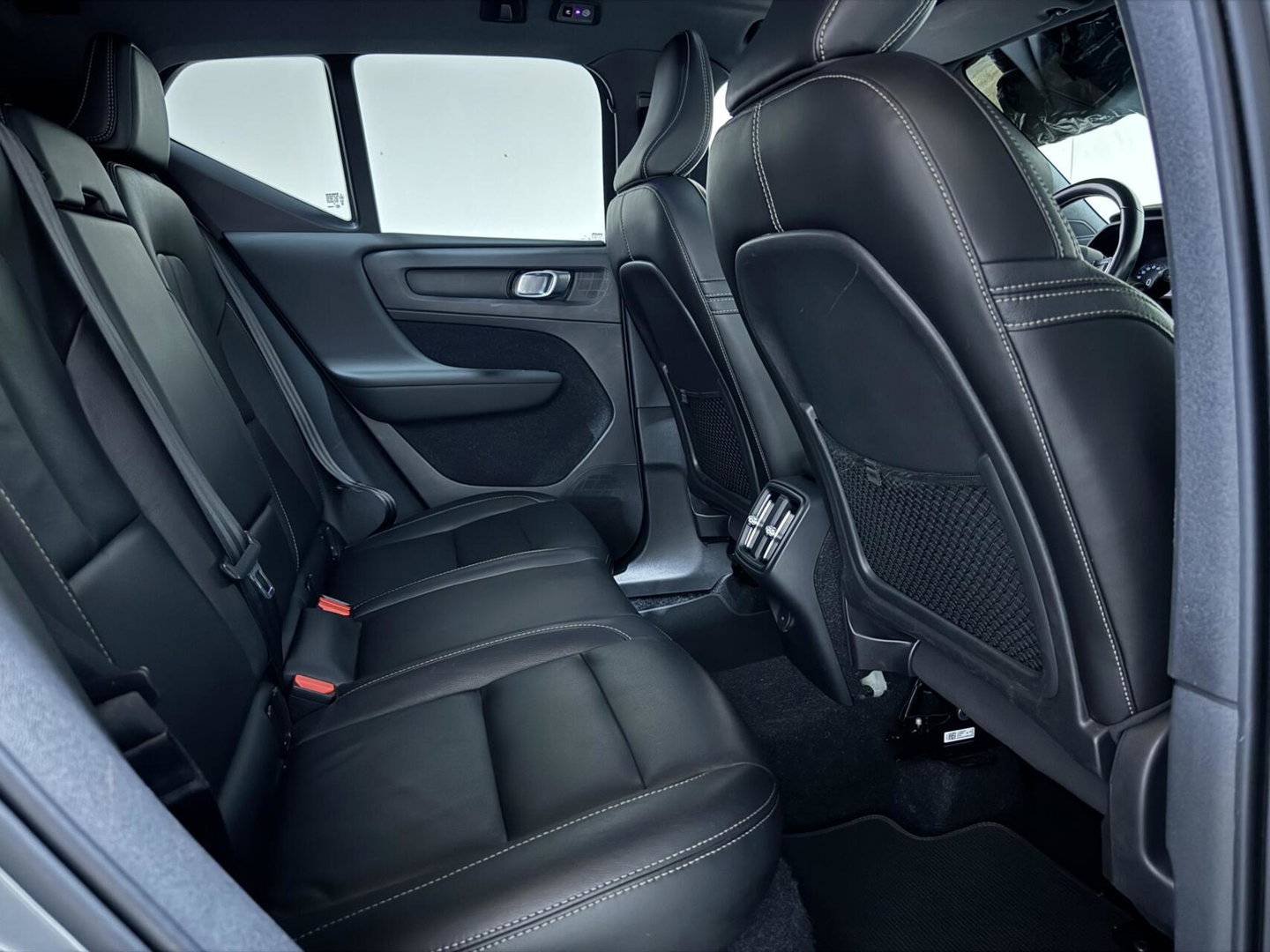 Volvo XC40 2.0 T4 R-Design Pano Leer Autopilot Camera Trekh. NAP