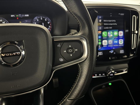 Volvo XC40 2.0 T4 R-Design Pano Leer Autopilot Camera Trekh. NAP