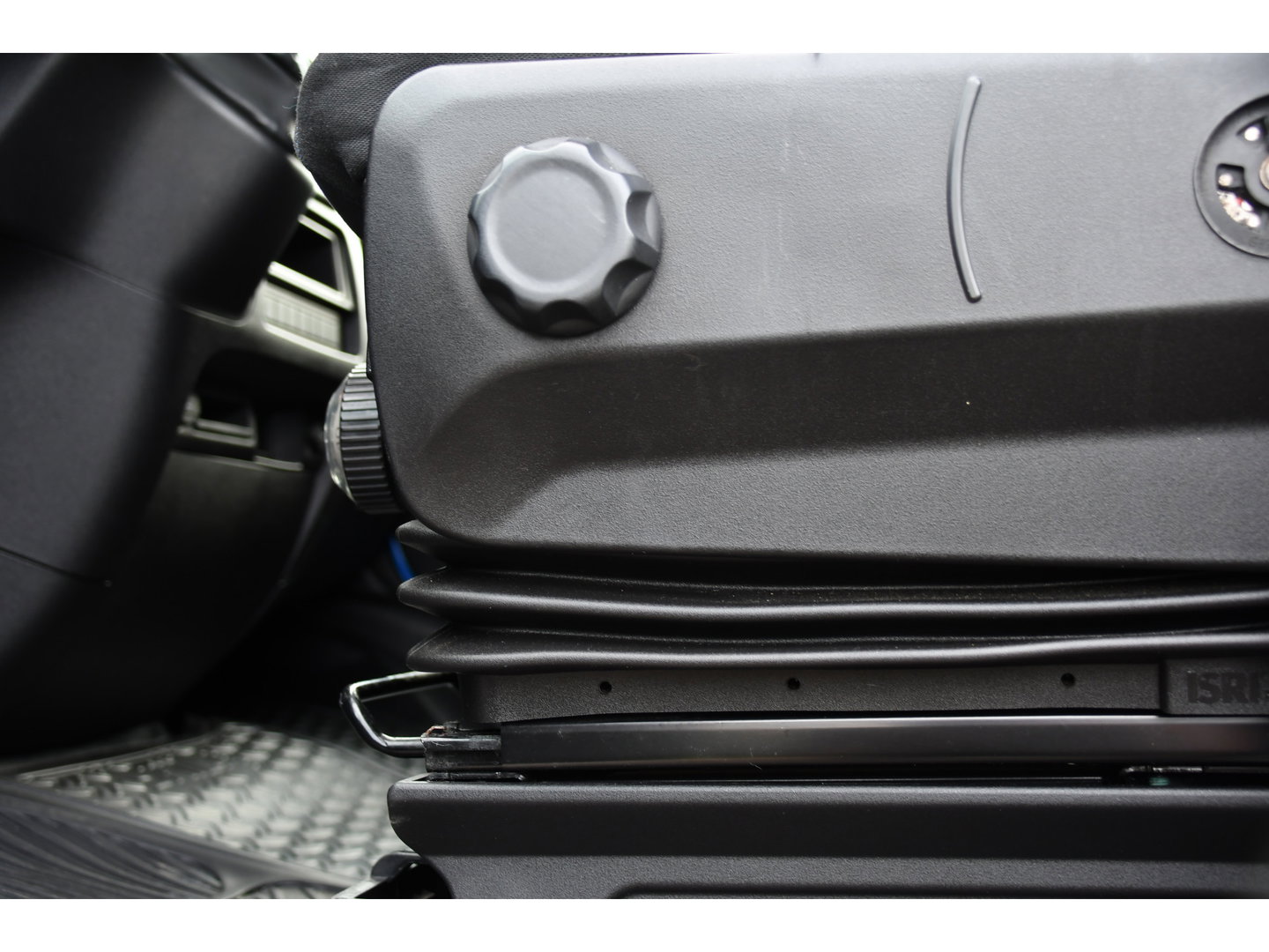 Iveco Daily 35C14V 2.3 352 H2 PB Edition Adaptieve Cruise, Camera, LED, Automaat, Clima, 3500kg Trekgewicht, Multimedia, Uniek!