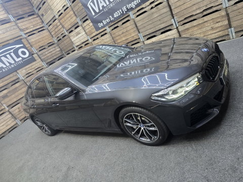 BMW 5 Serie 530e Business Edition M-Sport Plus HUD Navi LED Memory stoelv en koeling LM