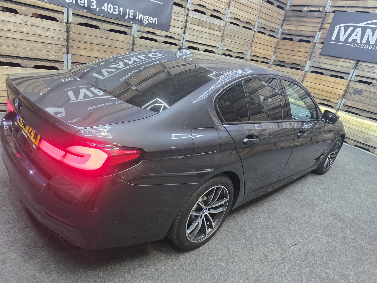 BMW 5 Serie 530e Business Edition M-Sport Plus HUD Navi LED Memory stoelv en koeling LM