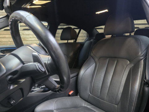 BMW 5 Serie 530e Business Edition M-Sport Plus HUD Navi LED Memory stoelv en koeling LM