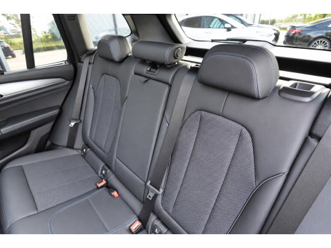BMW X3 XDrive30e High Executive PANO KEYLESS 360