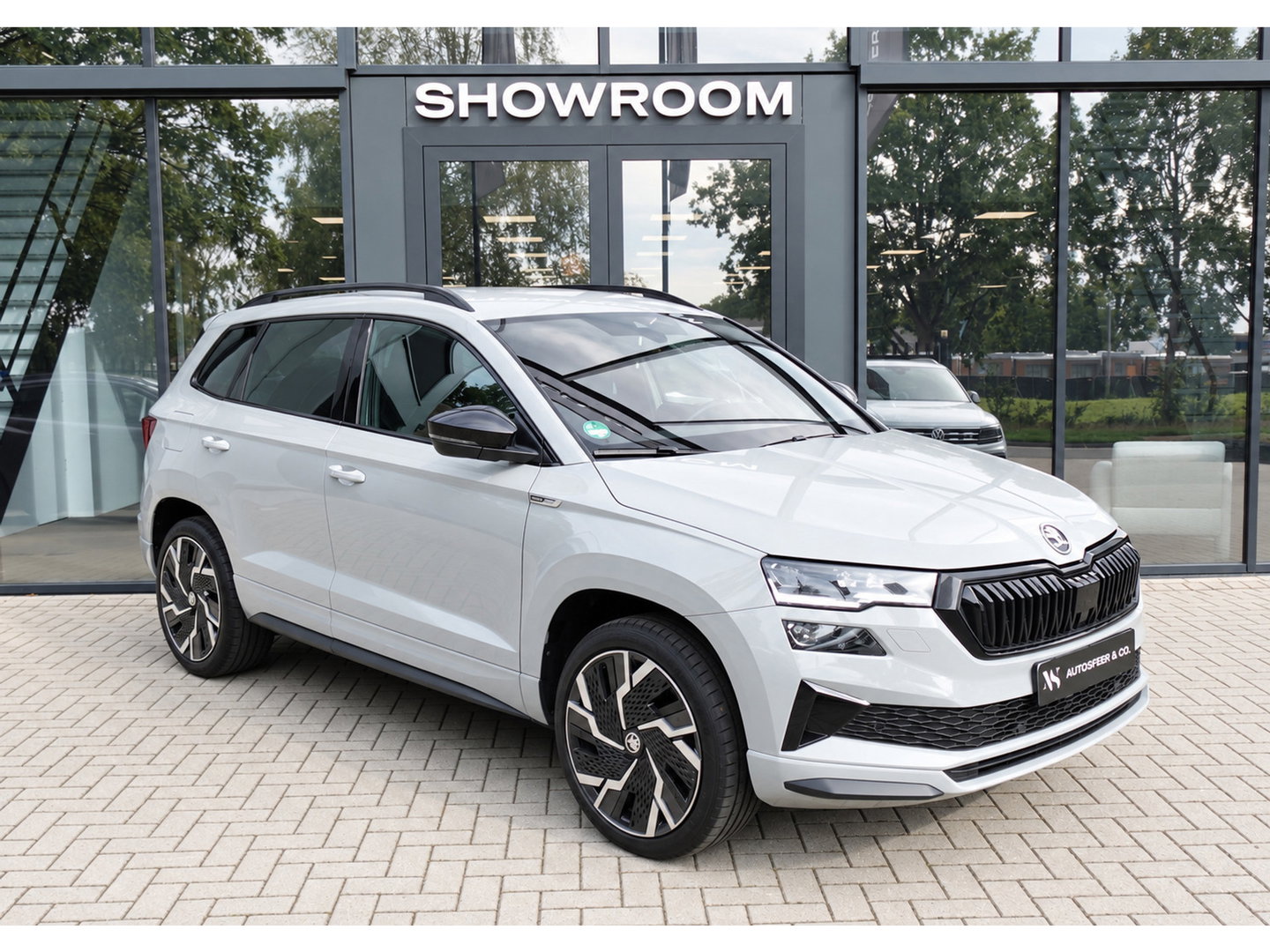 Škoda Karoq 1.5 TSI ACT Sportline Business KEYLESS CAM SFEER