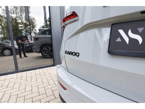Škoda Karoq 1.5 TSI ACT Sportline Business KEYLESS CAM SFEER