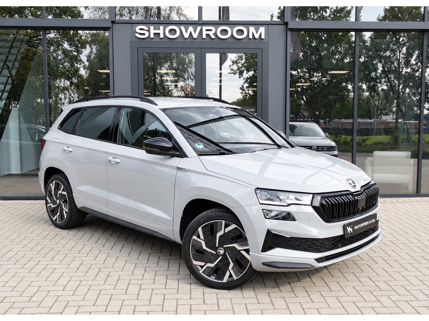 Škoda Karoq 1.5 TSI ACT Sportline Business KEYLESS CAM SFEER
