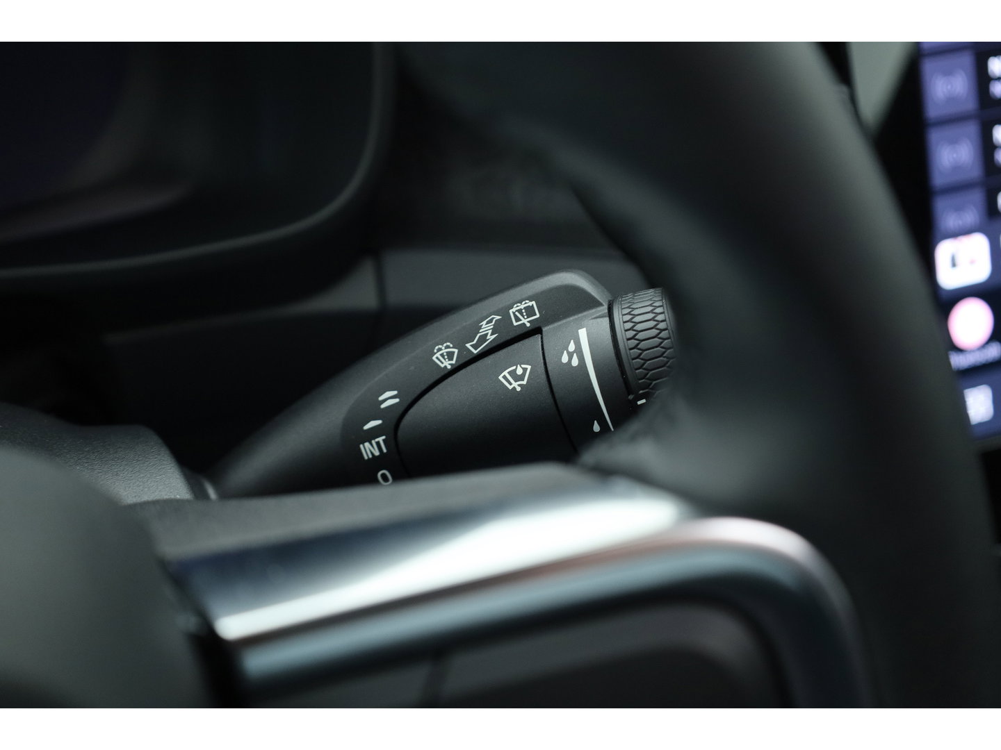 Volvo XC40 Single Motor Extended Range Ultimate 82 kWh | 572km WLTP | SOH 96% | Pano-dak | 360 camera | Elek. vers. stoelen | H&K Audio |