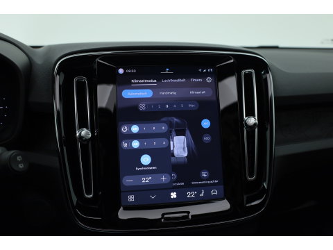 Volvo XC40 Single Motor Extended Range Ultimate 82 kWh | 572km WLTP | SOH 96% | Pano-dak | 360 camera | Elek. vers. stoelen | H&K Audio |