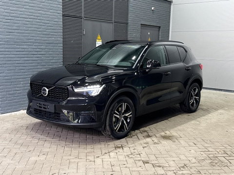 Volvo XC40 2.0 B3 Plus Dark | Harman/Kardon | ACC | 360° Camera | Memory | Keyless | Stoel+Stuurverwarming